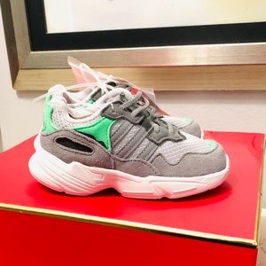 Adidas Toddler YUNG-96 SHOES